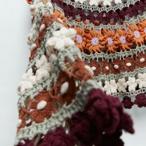 Stunning crochet top NEW WITH TAGS